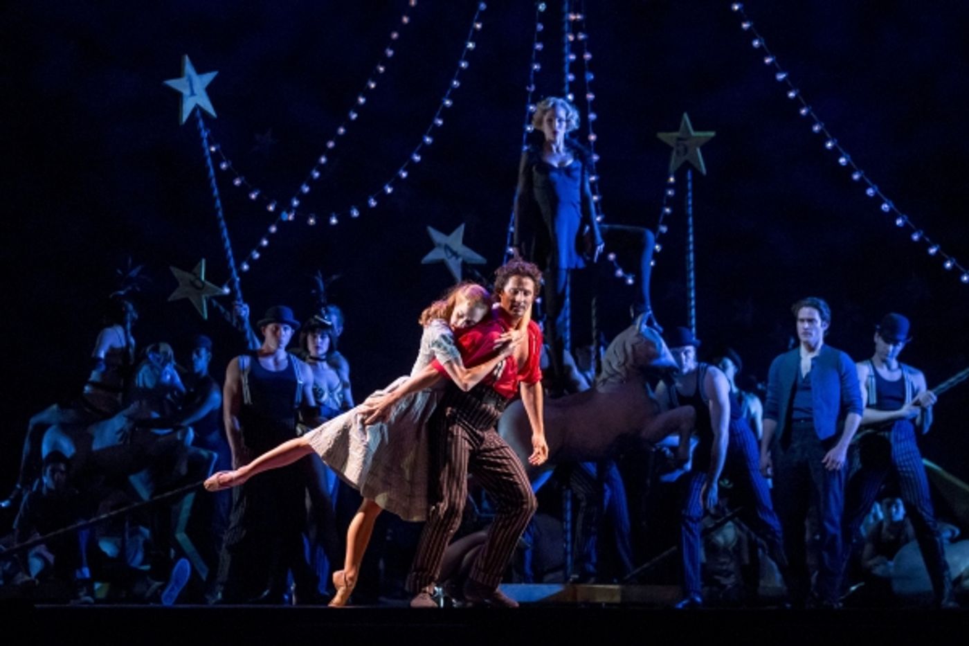 Photo Flash: First Look at Laura Osnes, Steven Pasquale & More in Lyric Opera of Chicago's Stunning CAROUSEL!  Image