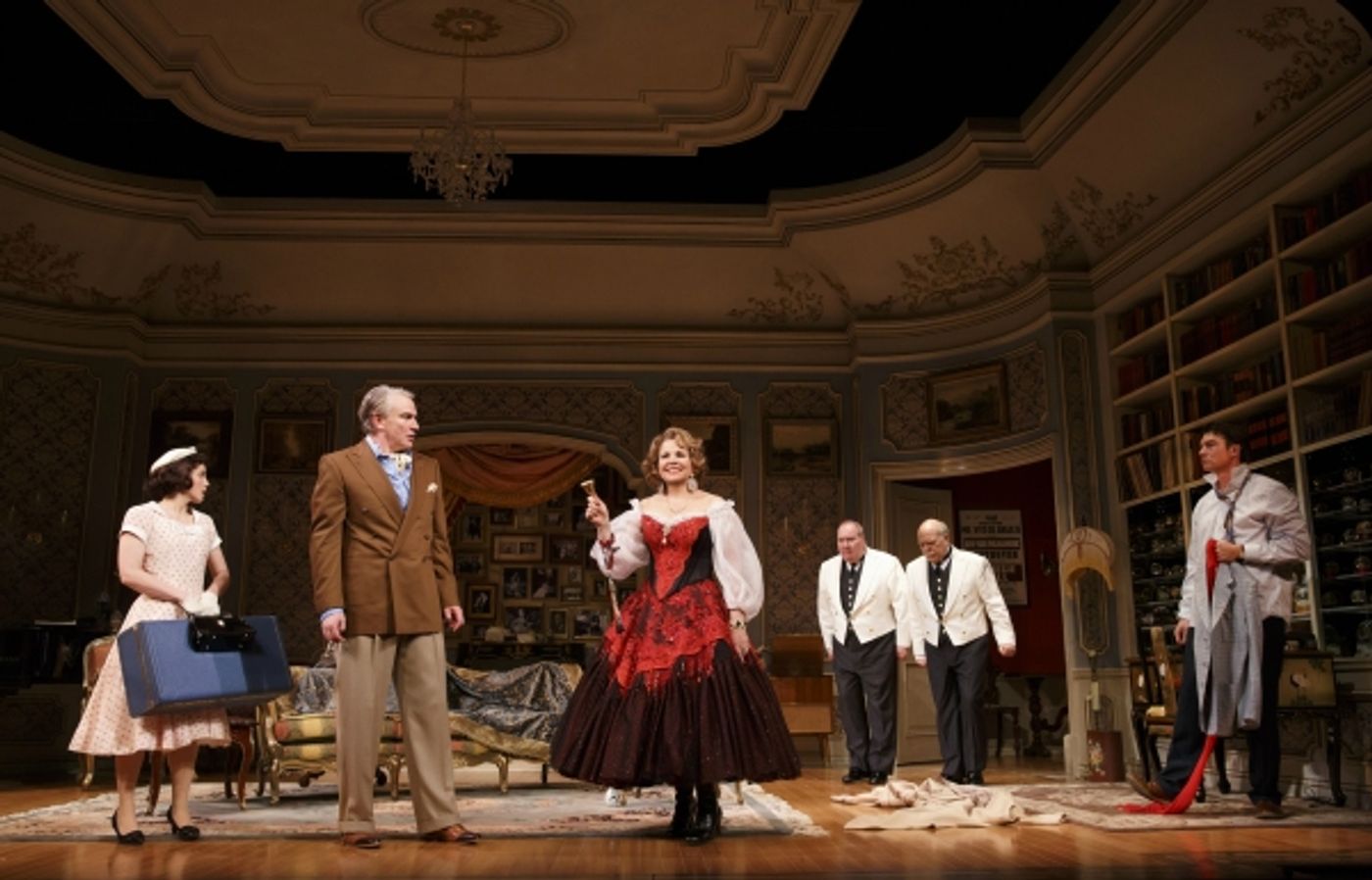 Photo Flash: First Look at Renee Fleming, Douglas Sills and More in Broadway's LIVING ON LOVE  Image