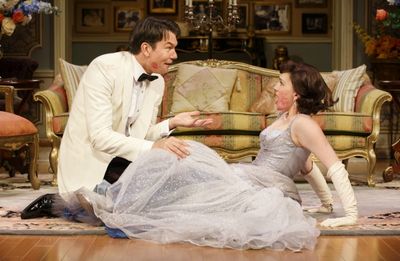 Jerry O''Connell as Robert Samson and Anna Chlumsky as Iris Peabody Photo