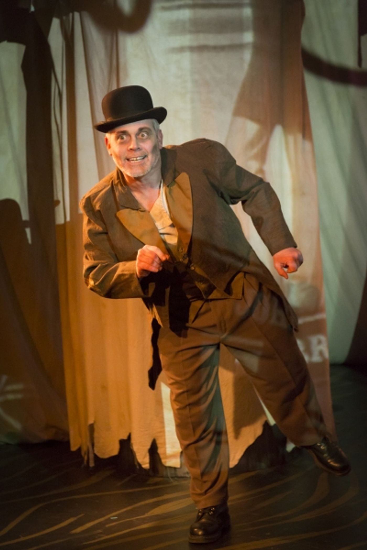 Photo Flash: First Look at MET's THE ELEPHANT MAN, Beginning Tonight  Image
