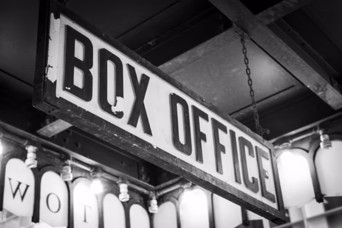 Photo Coverage: Spring is In the Air- Broadway Warms Up for New Season! Image