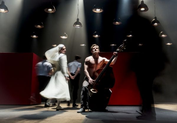 Anna Khalilulina and Peter Rykov Photo