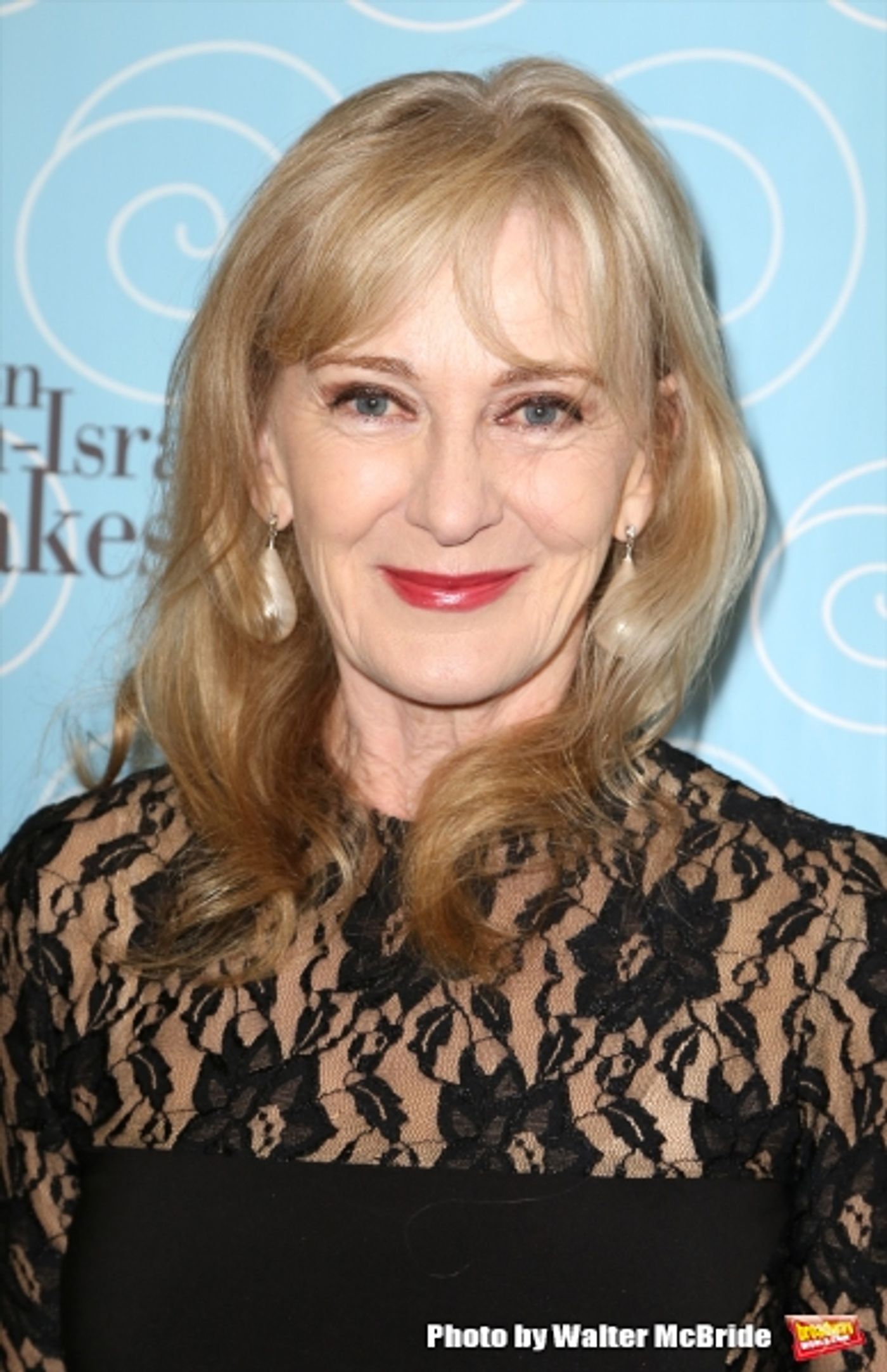 Photo Coverage: Walk Down the Aisle on the IT SHOULDA BEEN YOU Red Carpet!  Image