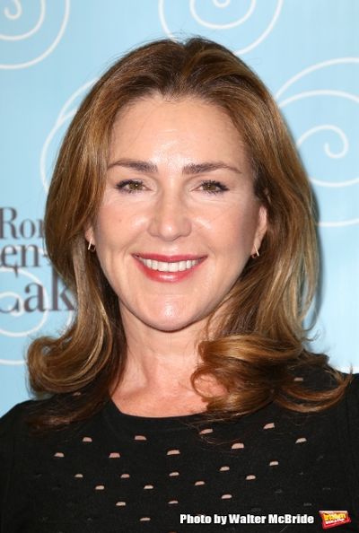 Peri Gilpin  Photo