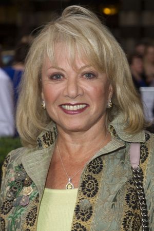 Elaine Paige  Photo