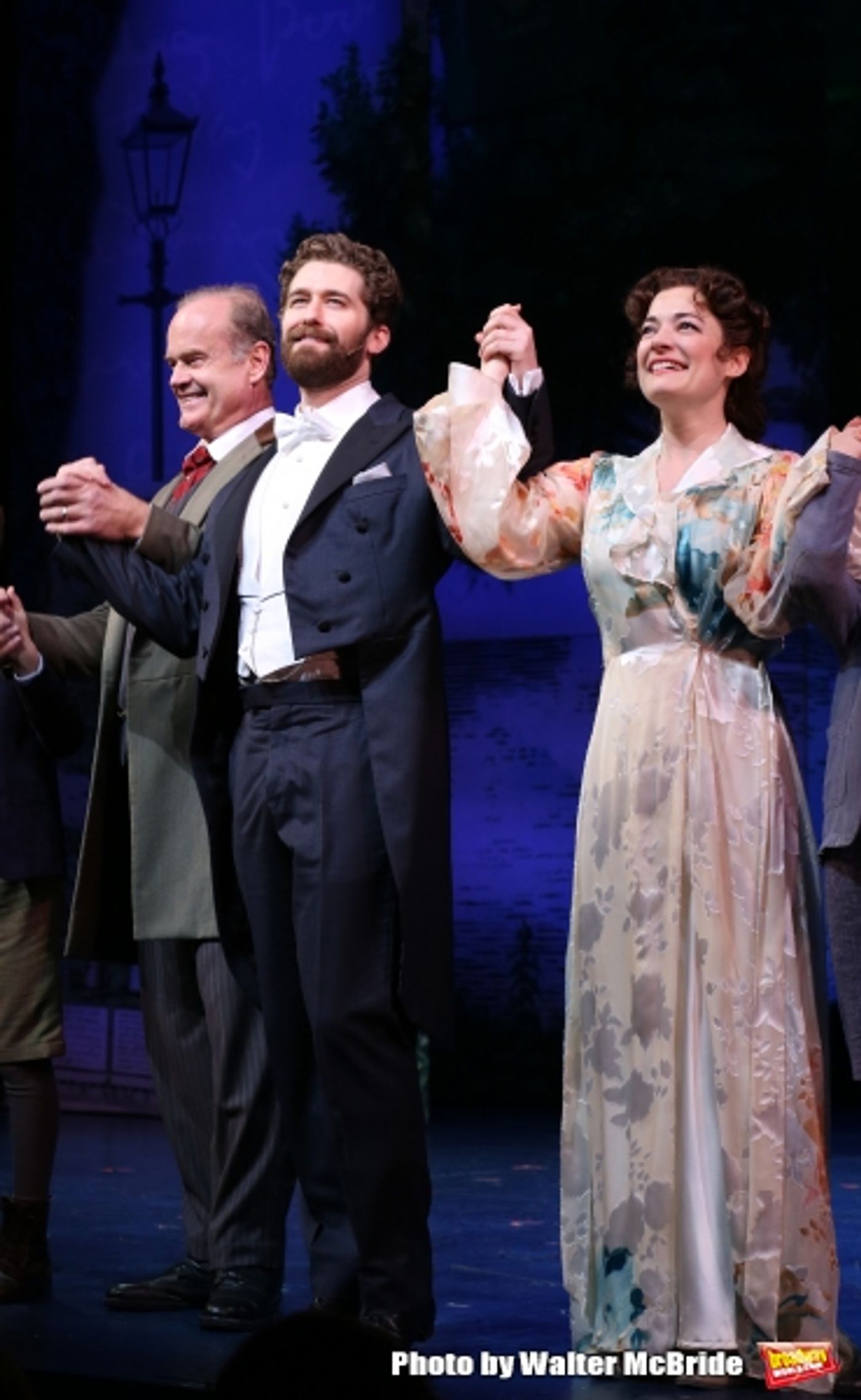 Photo Coverage: They Own the Night- FINDING NEVERLAND Cast Takes Opening Night Bows!  Image