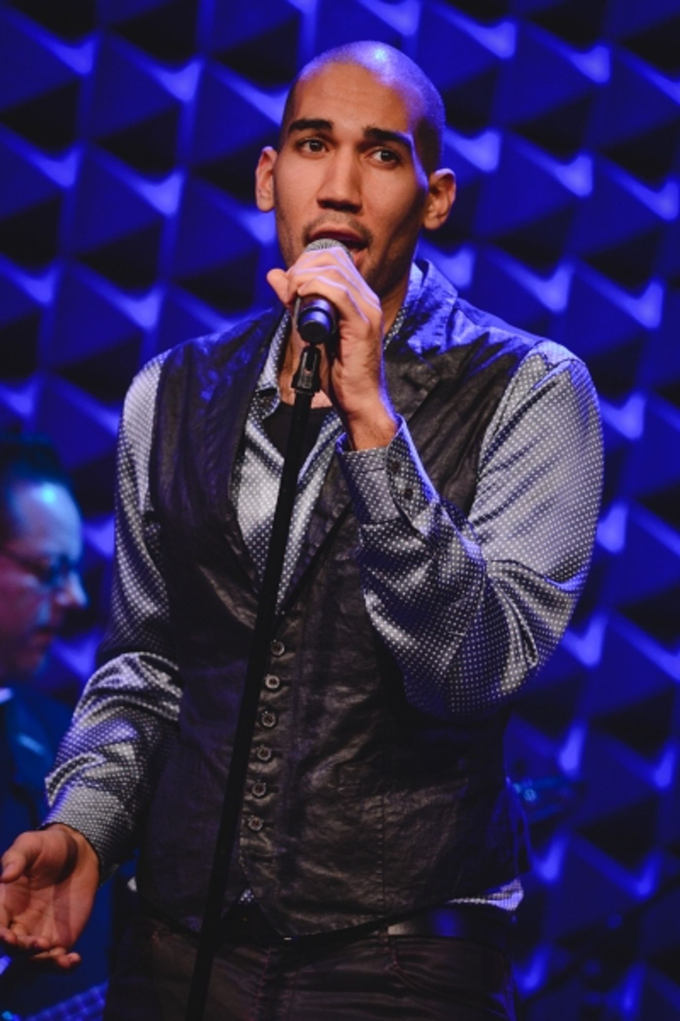 Photo Flash: Anthony Rapp, Dee Roscioli & More Headline PAYING THE RENT at Joe's Pub Photo Flash: Anthony Rapp, Dee Roscioli & More Headline PAYING THE RENT at Joe's Pub Image