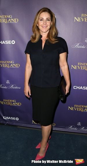 Peri Gilpin  Photo