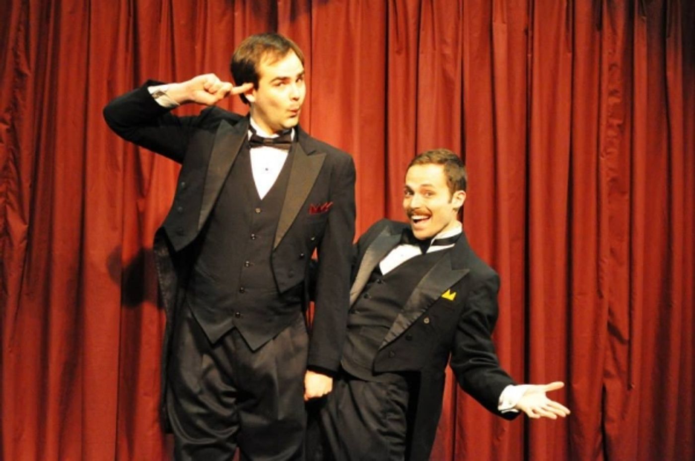 Photo Flash: First Look at THE 39 STEPS at Lakewood Playhouse Image