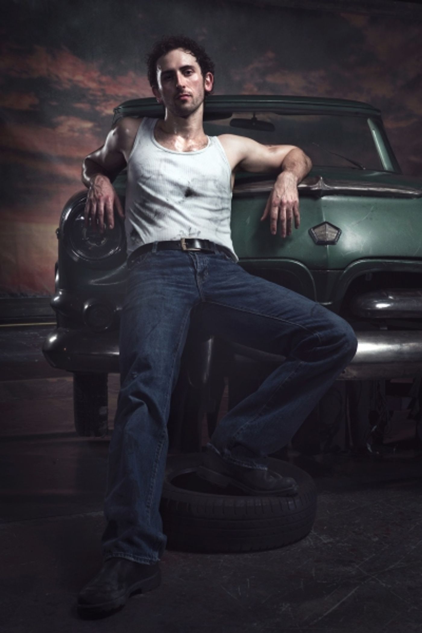 Photo Flash: First Look at Jonathan Ollivier, Cordelia Braithwaite & More in West End's THE CAR MAN  Image