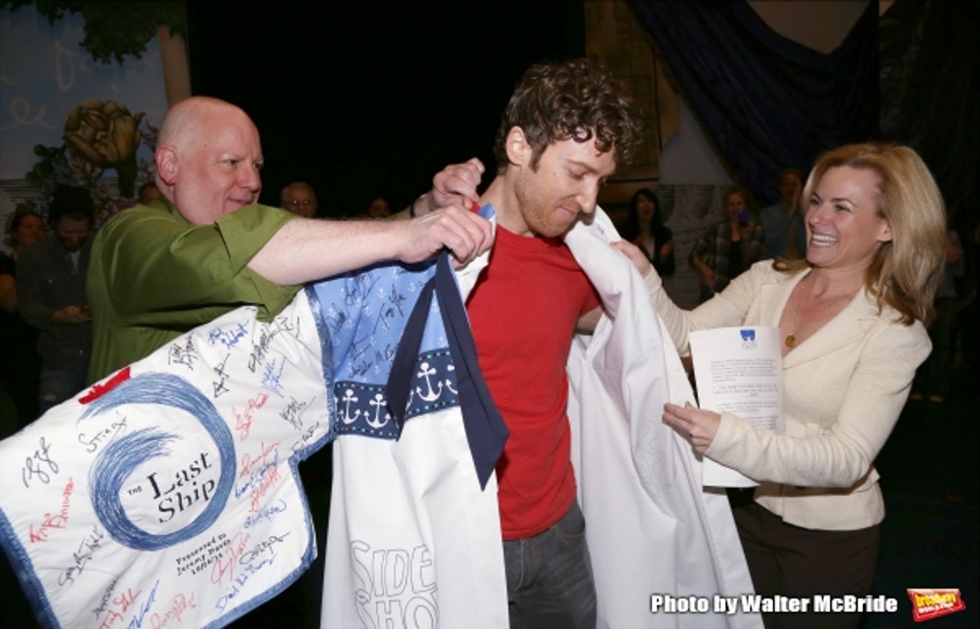 Exclusive Photo Coverage: Inside the FINDING NEVERLAND Gypsy Robe Ceremony! Image