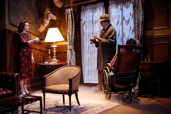 Pamela Sabaugh (Laura Warwick) and Nicholas Viselli (Michael Starkwedder) with the bo Photo