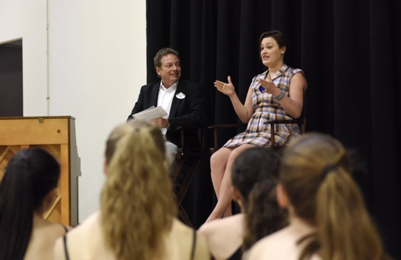 Photo Flash: Original Mary Poppins Broadway Performer Ashley Brown Surprises Students at Walt Disney World Resort Photo Flash: Original Mary Poppins Broadway Performer Ashley Brown Surprises Students at Walt Disney World Resort Image