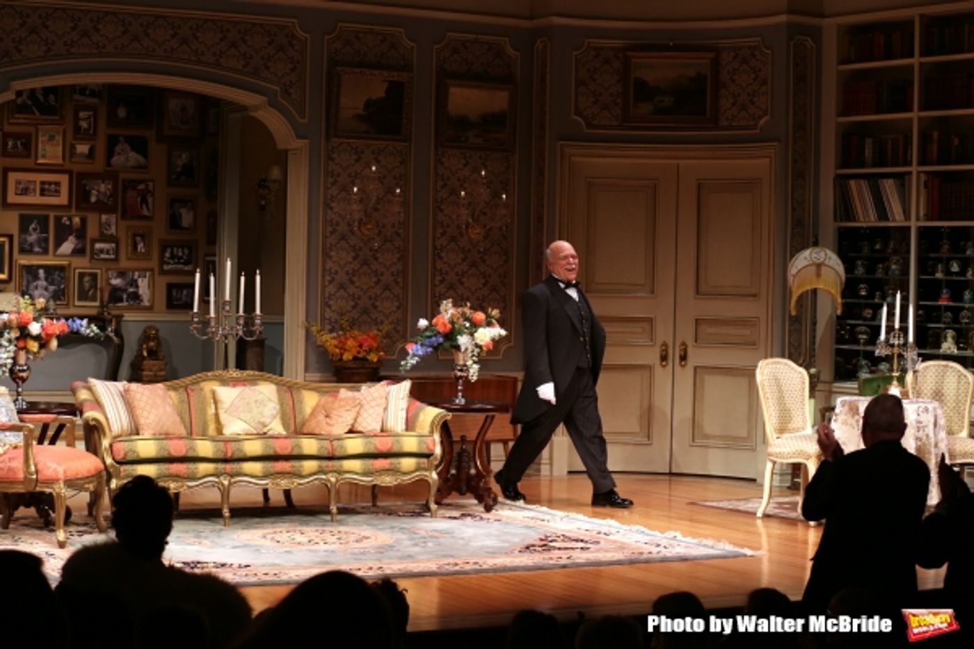 Photo Coverage: La Diva Arrives! LIVING ON LOVE Takes Opening Night Bows  Image