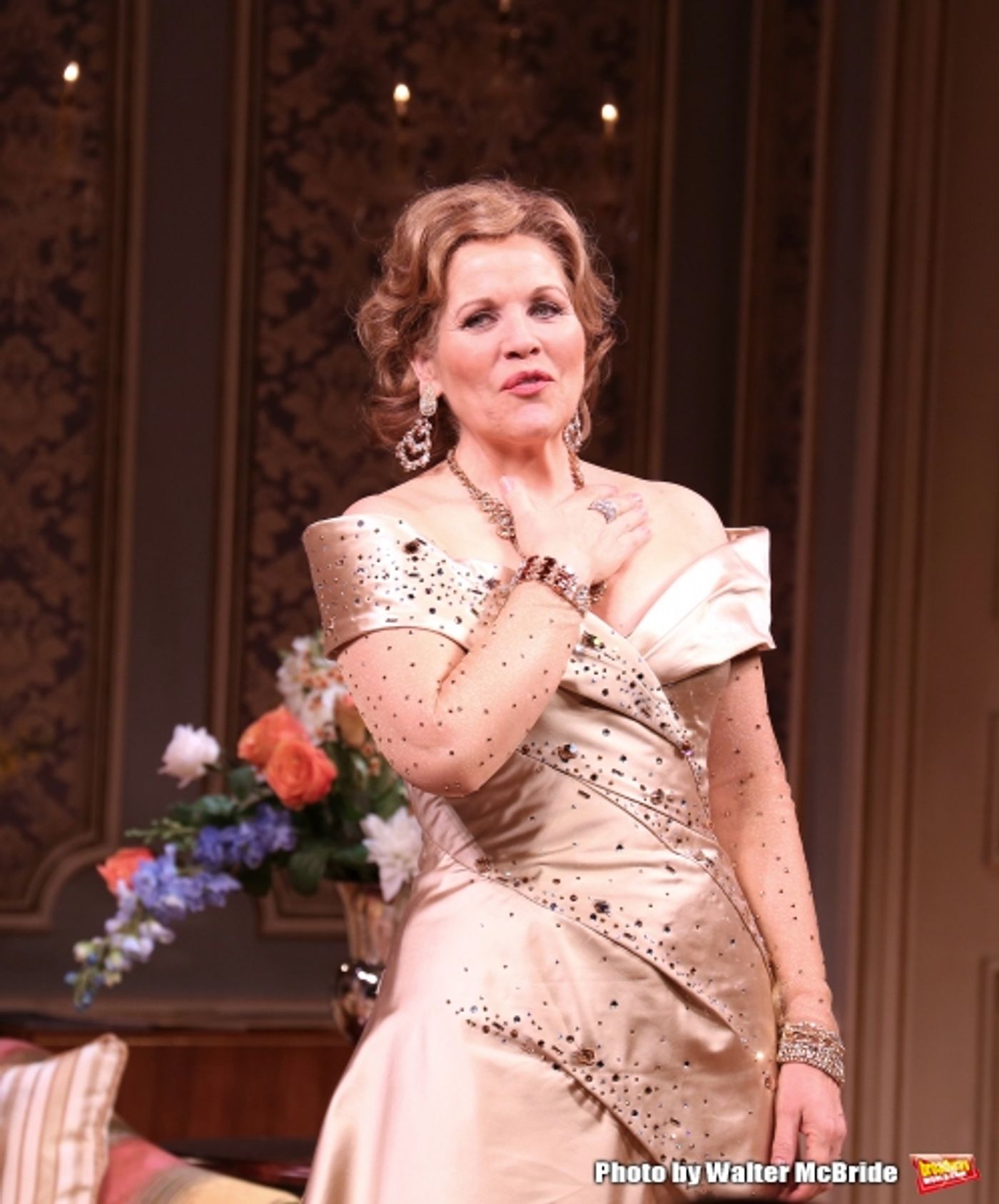 Photo Coverage: La Diva Arrives! LIVING ON LOVE Takes Opening Night Bows  Image