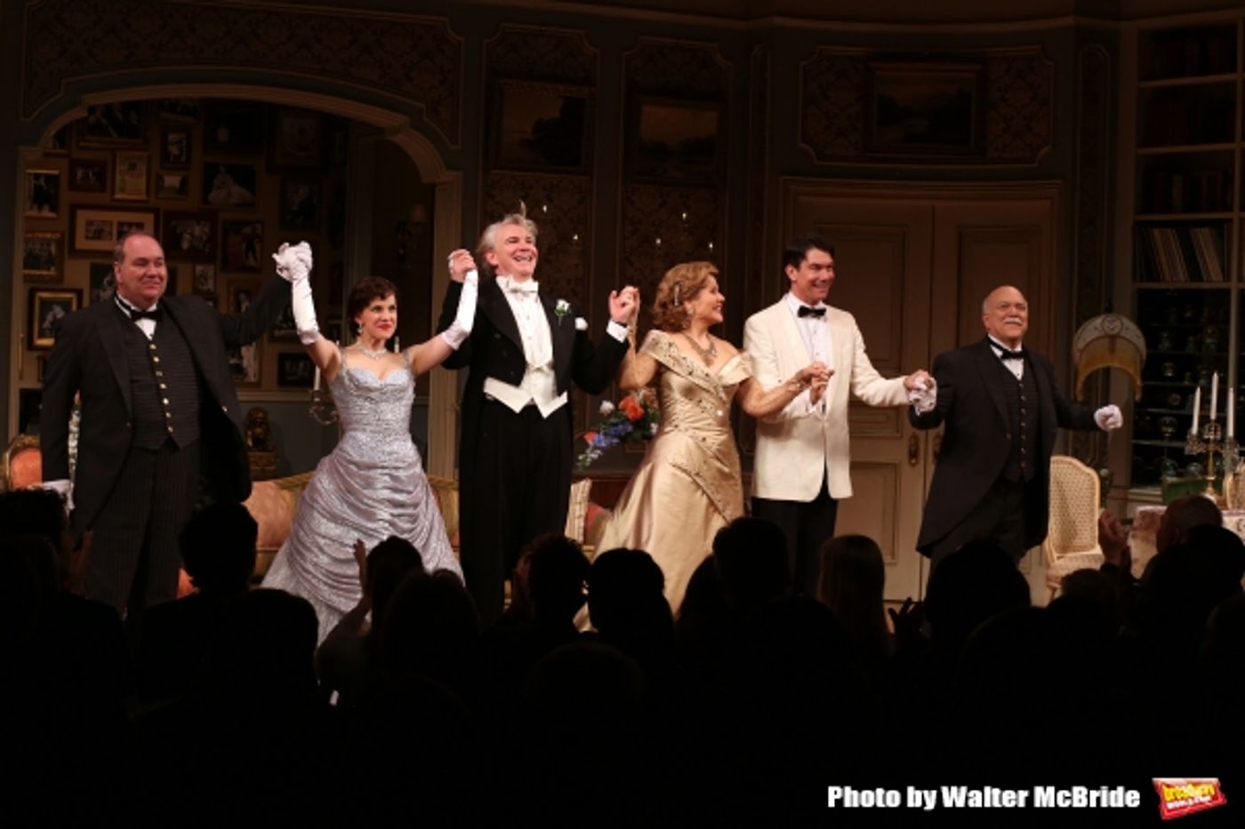 Photo Coverage: La Diva Arrives! LIVING ON LOVE Takes Opening Night Bows  Image