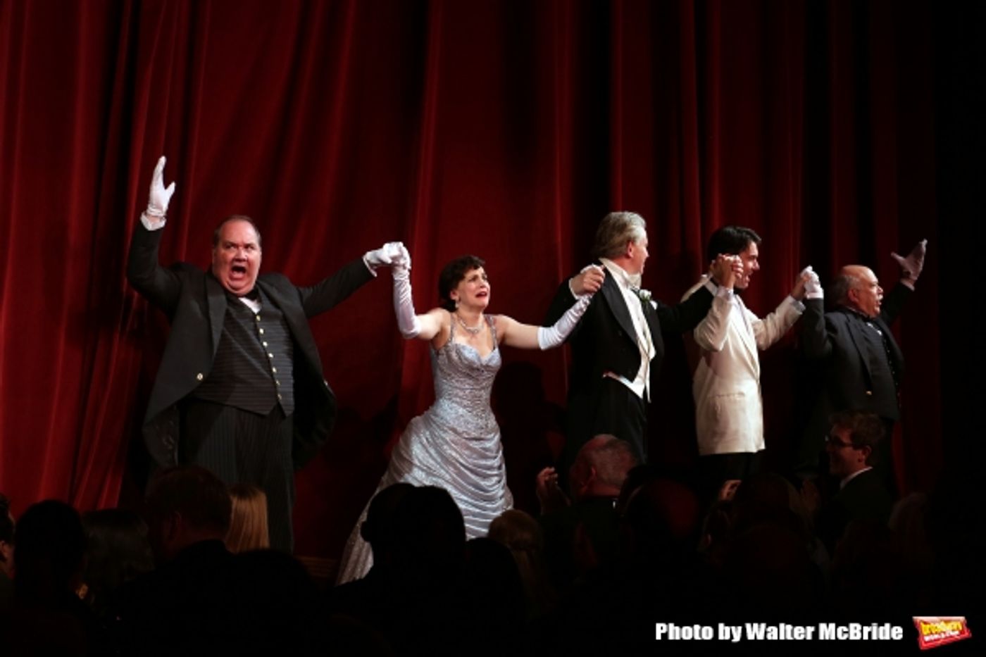 Photo Coverage: La Diva Arrives! LIVING ON LOVE Takes Opening Night Bows  Image