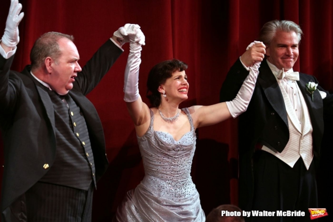 Photo Coverage: La Diva Arrives! LIVING ON LOVE Takes Opening Night Bows  Image