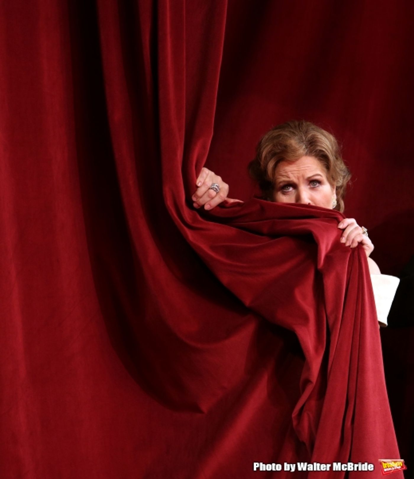 Photo Coverage: La Diva Arrives! LIVING ON LOVE Takes Opening Night Bows  Image