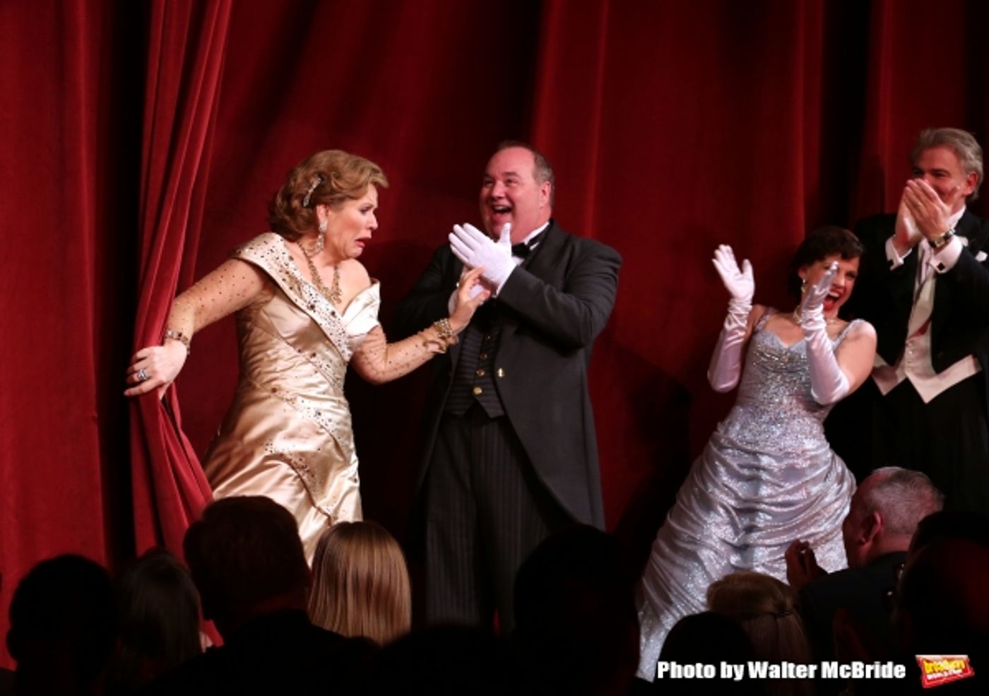 Photo Coverage: La Diva Arrives! LIVING ON LOVE Takes Opening Night Bows  Image