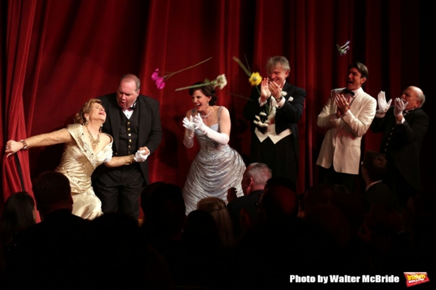 Photo Coverage: La Diva Arrives! LIVING ON LOVE Takes Opening Night Bows  Image