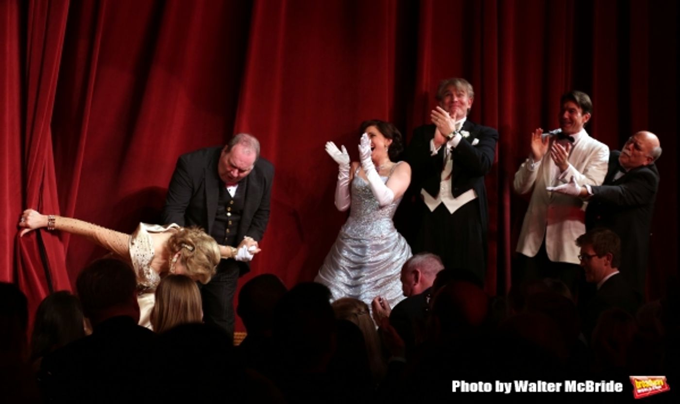 Photo Coverage: La Diva Arrives! LIVING ON LOVE Takes Opening Night Bows  Image