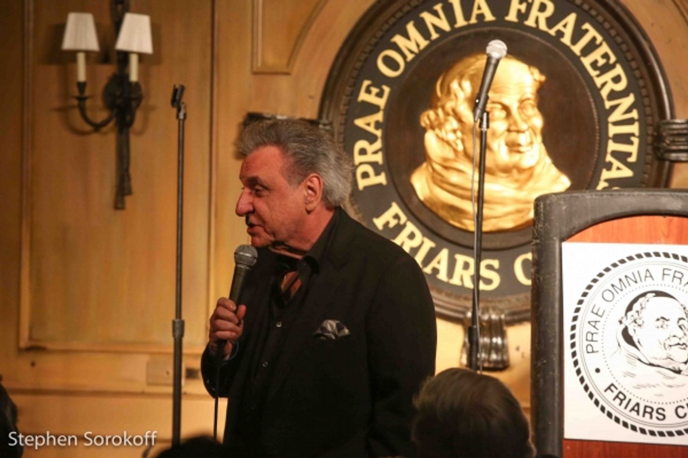 Photo Coverage: Bernadette Peters, Danny Aiello, Mayor David Dinkins & Others Celebrate Irv Welzer at the Friars  Image