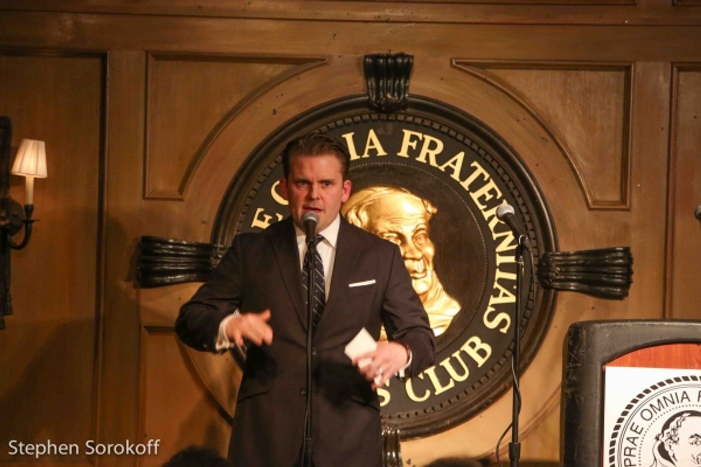 Photo Coverage: Bernadette Peters, Danny Aiello, Mayor David Dinkins & Others Celebrate Irv Welzer at the Friars  Image