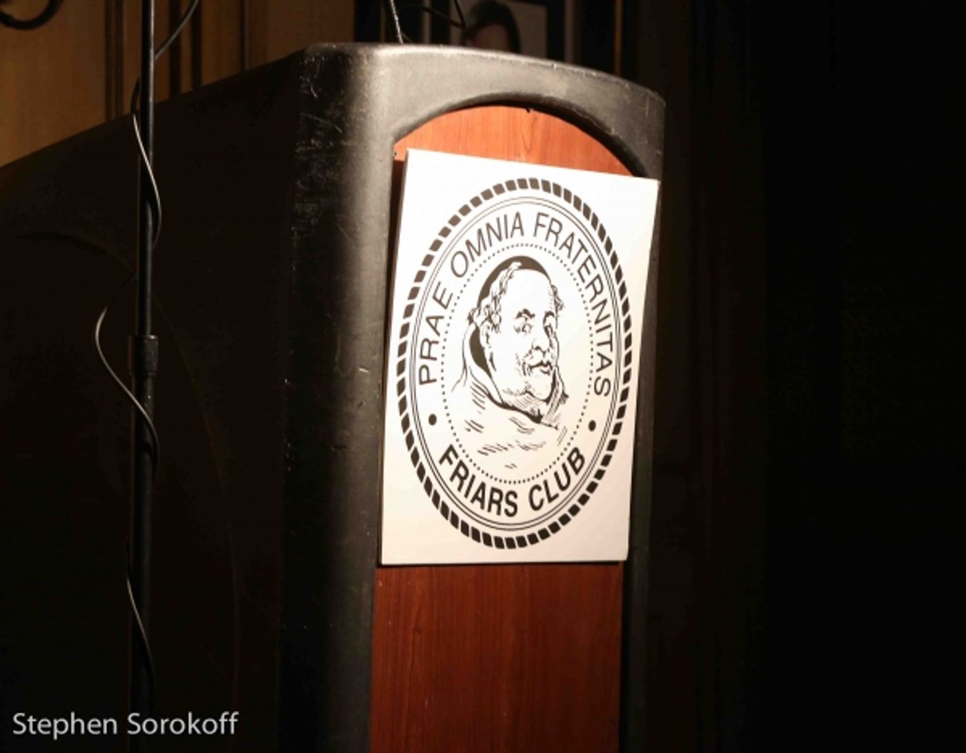 Photo Coverage: Bernadette Peters, Danny Aiello, Mayor David Dinkins & Others Celebrate Irv Welzer at the Friars  Image