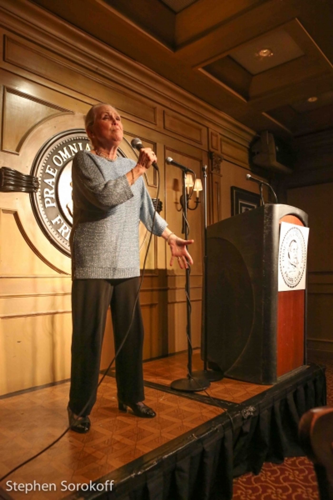 Photo Coverage: Bernadette Peters, Danny Aiello, Mayor David Dinkins & Others Celebrate Irv Welzer at the Friars  Image