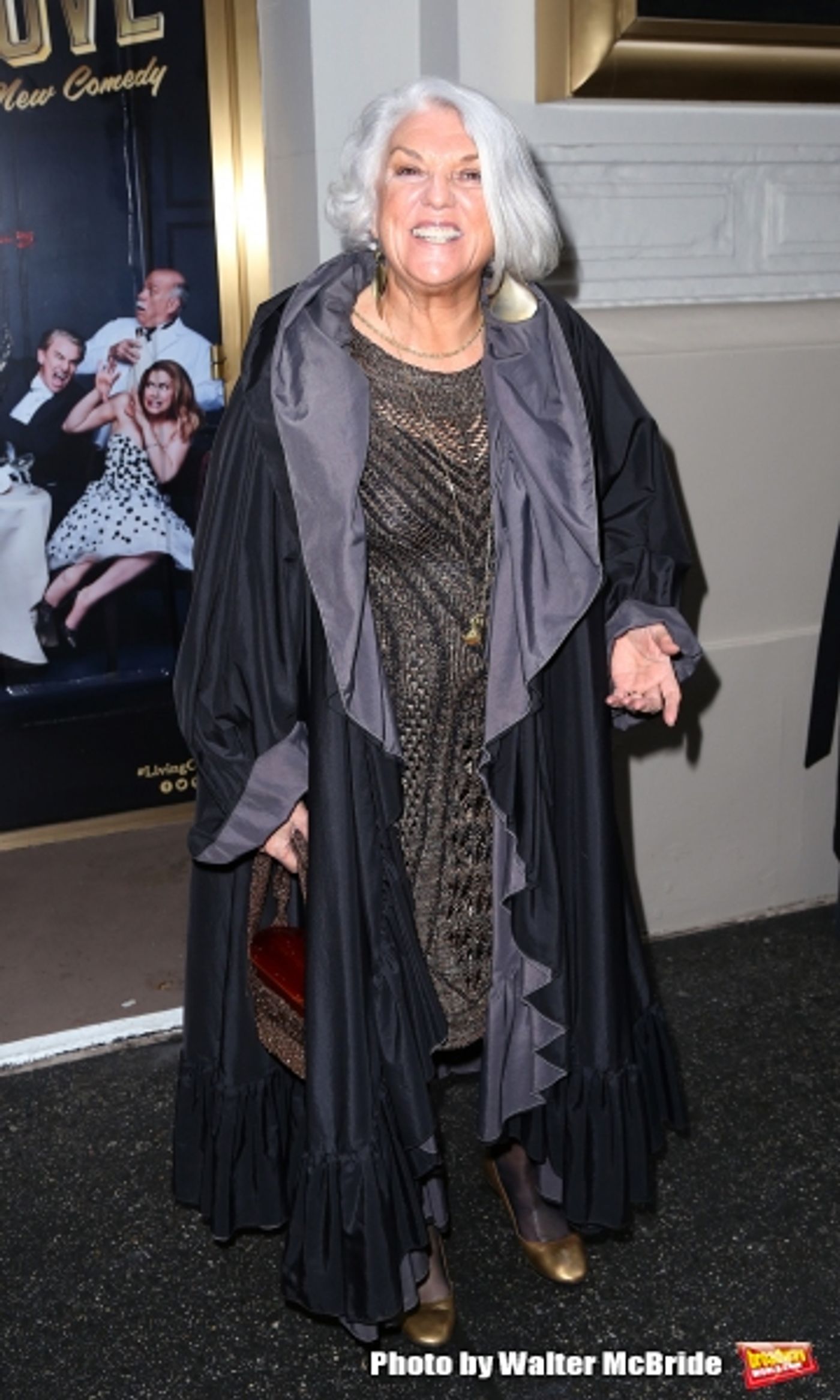 Photo Coverage: Inside LIVING ON LOVE's Red Carpet Theatre Arrivals! Image