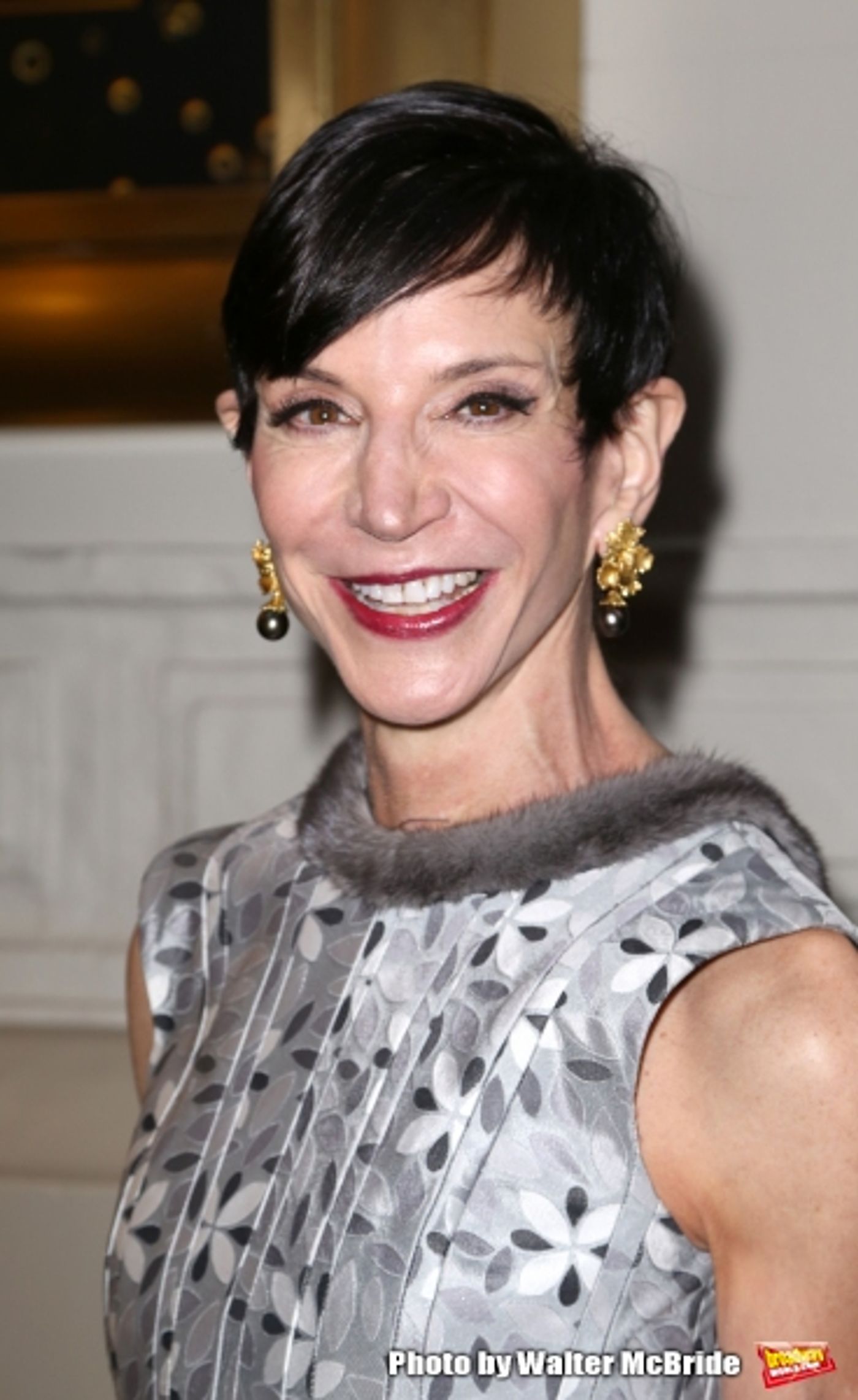Photo Coverage: Inside LIVING ON LOVE's Red Carpet Theatre Arrivals! Image