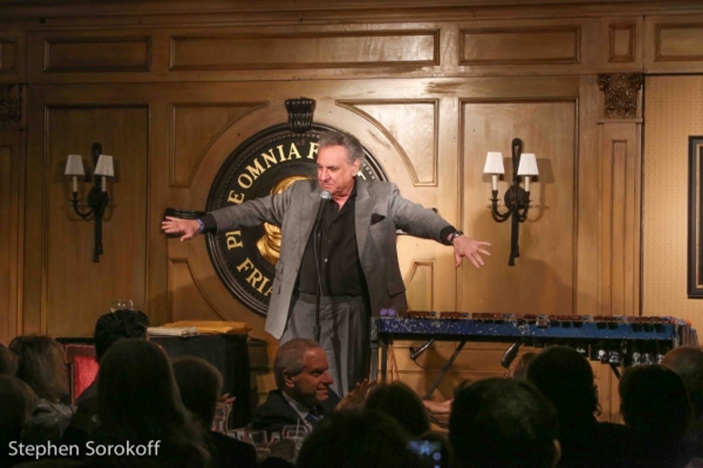 Photo Coverage: Fyvush Finkel & His Sons Presented by Friars Club at Yiddish Night  Image