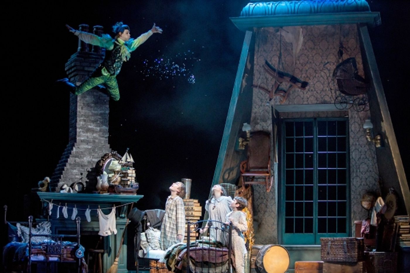 Photo Flash: First Look at Children's Theatre Company's PETER PAN THE MUSICAL  Image