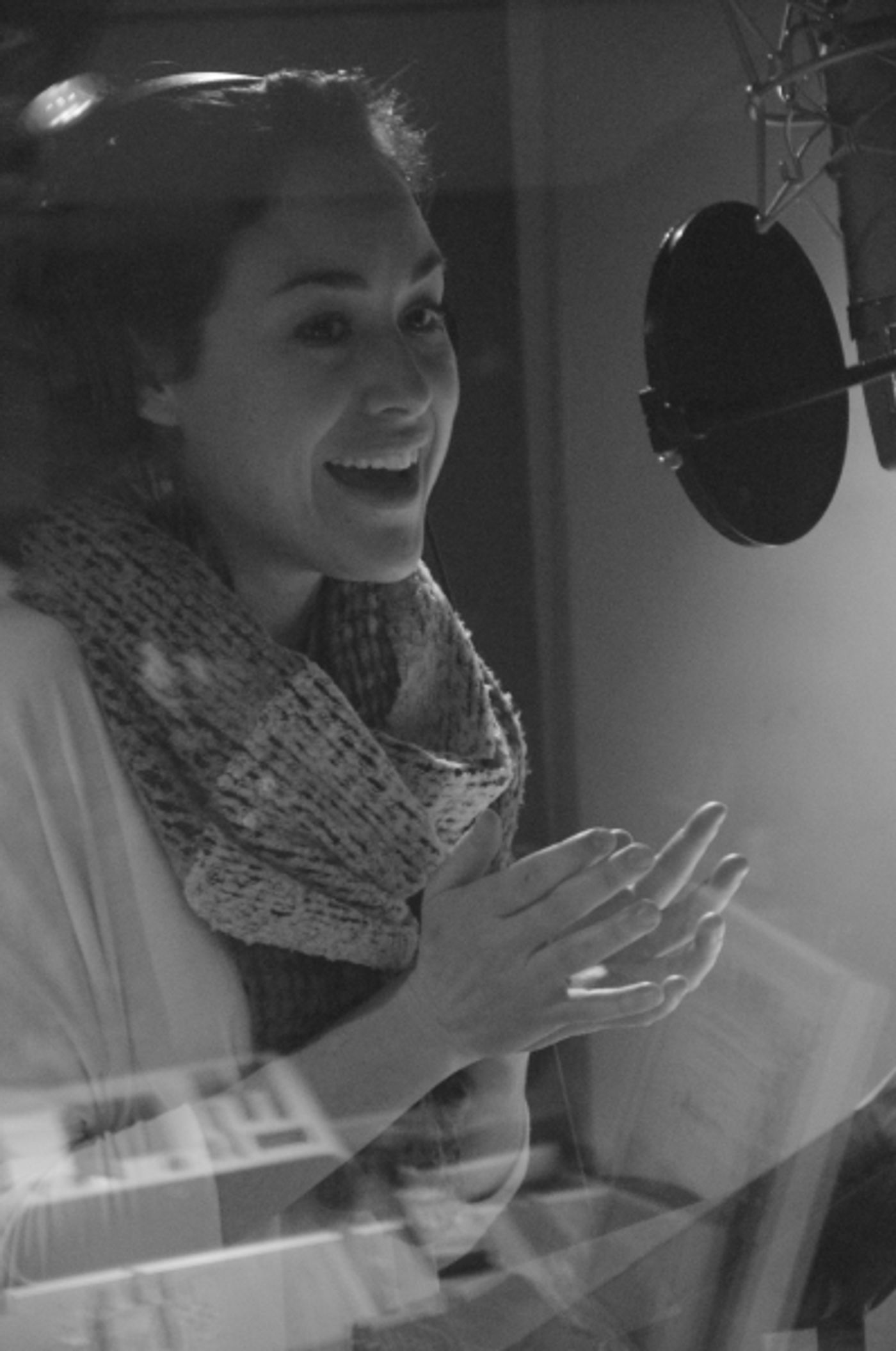 Photo Flash: In the Recording Studio with Laura Osnes, Derek Klena & More for LIKE YOU LIKE IT  Image
