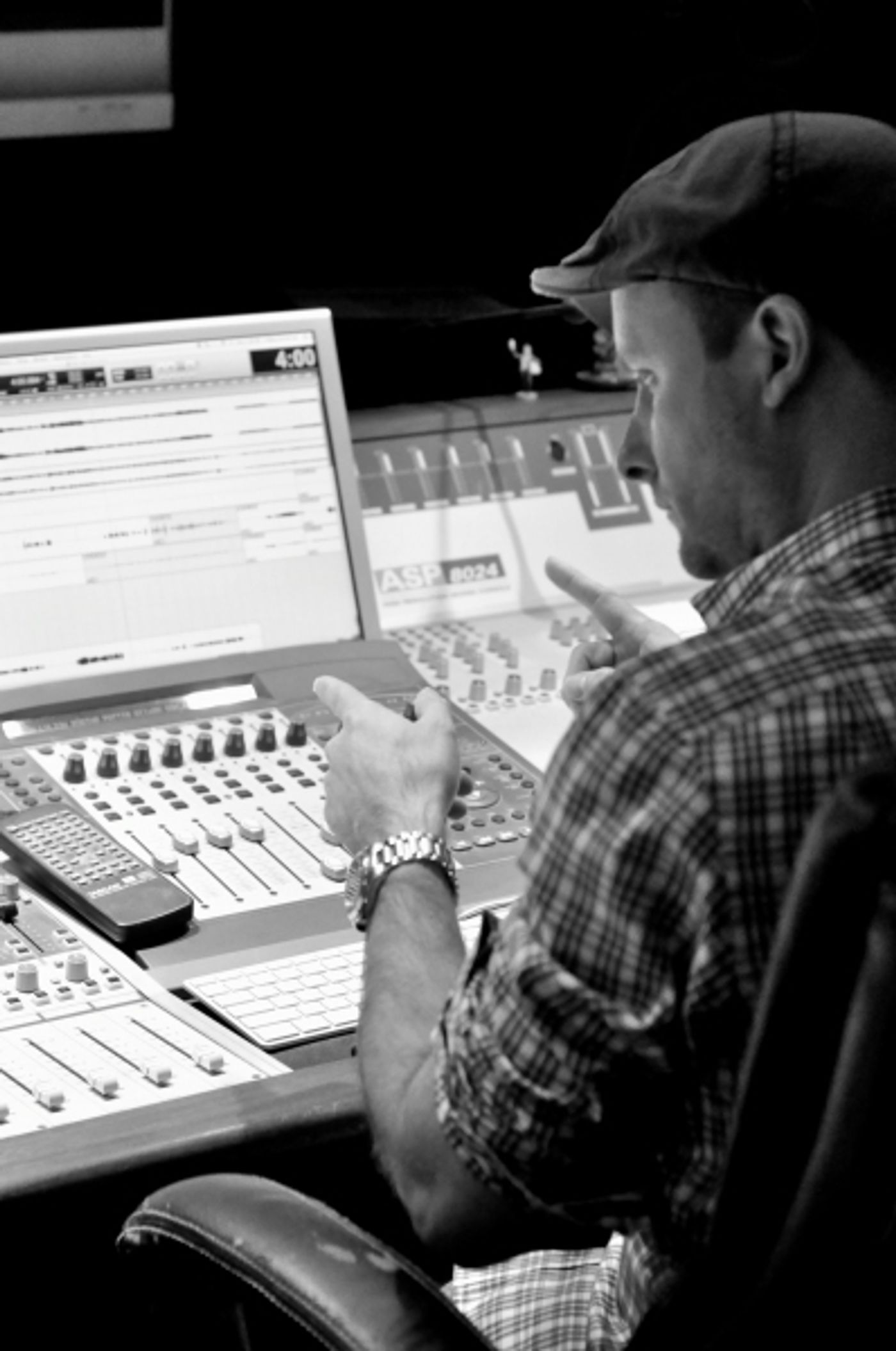 Photo Flash: In the Recording Studio with Laura Osnes, Derek Klena & More for LIKE YOU LIKE IT  Image