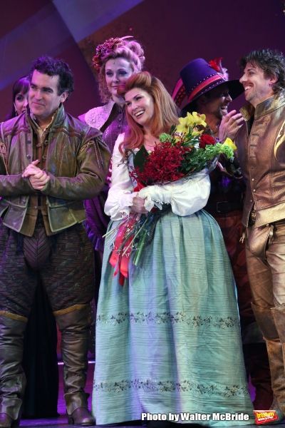 Brian d''Arcy James, Angie Schworer, Heidi Blickenstaff and Christian Borle  Photo