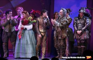 Brian d''Arcy James, Heidi Blickenstaff, Christian Borle, Brad Oscar and Peter Bartle Photo