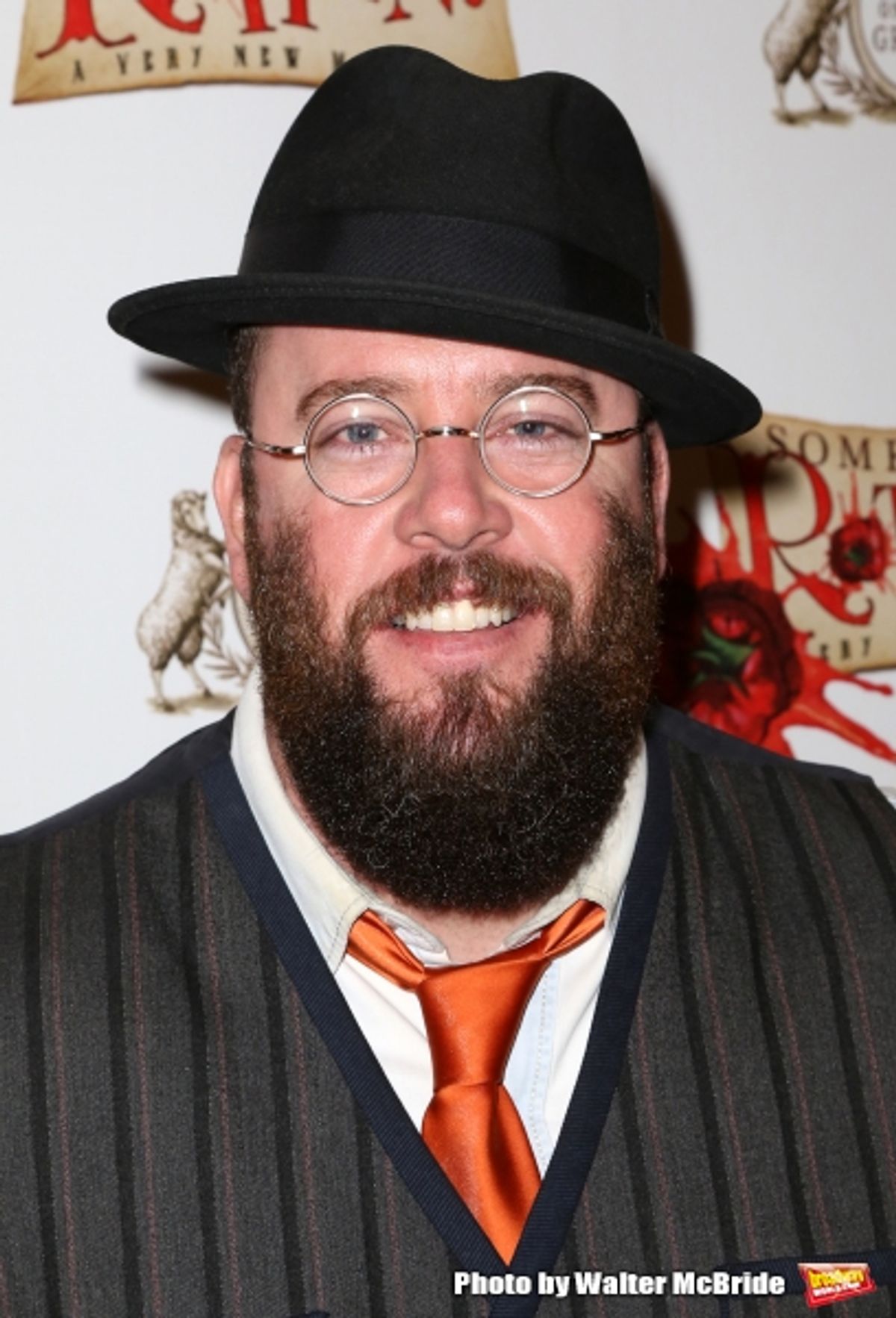Chris Sullivan at Broadway's SOMETHING ROTTEN! Opens - On the Red Carpet with Megan Hilty, Tina Fey & More!