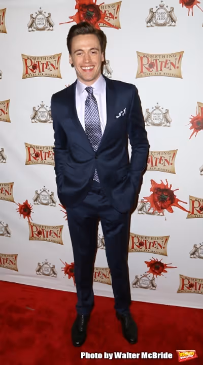 Erich Bergen Photo