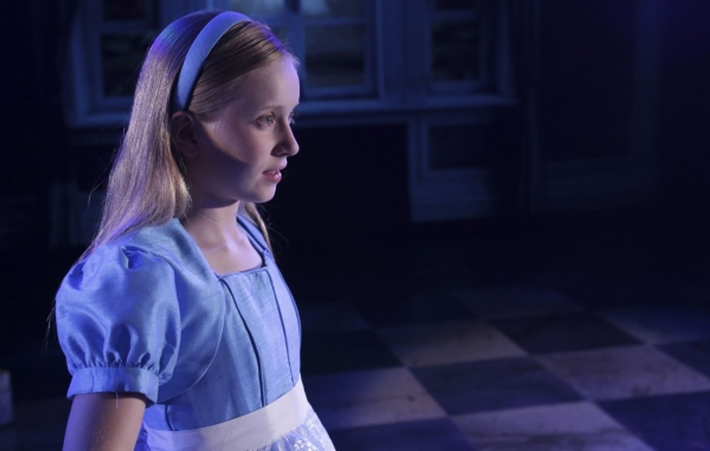 Photo Flash: First Look at 'WONDERLAND' at Chicago Children's Theatre  Image