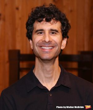 John Cariani @ BroadwayWorld John Cariani Photo