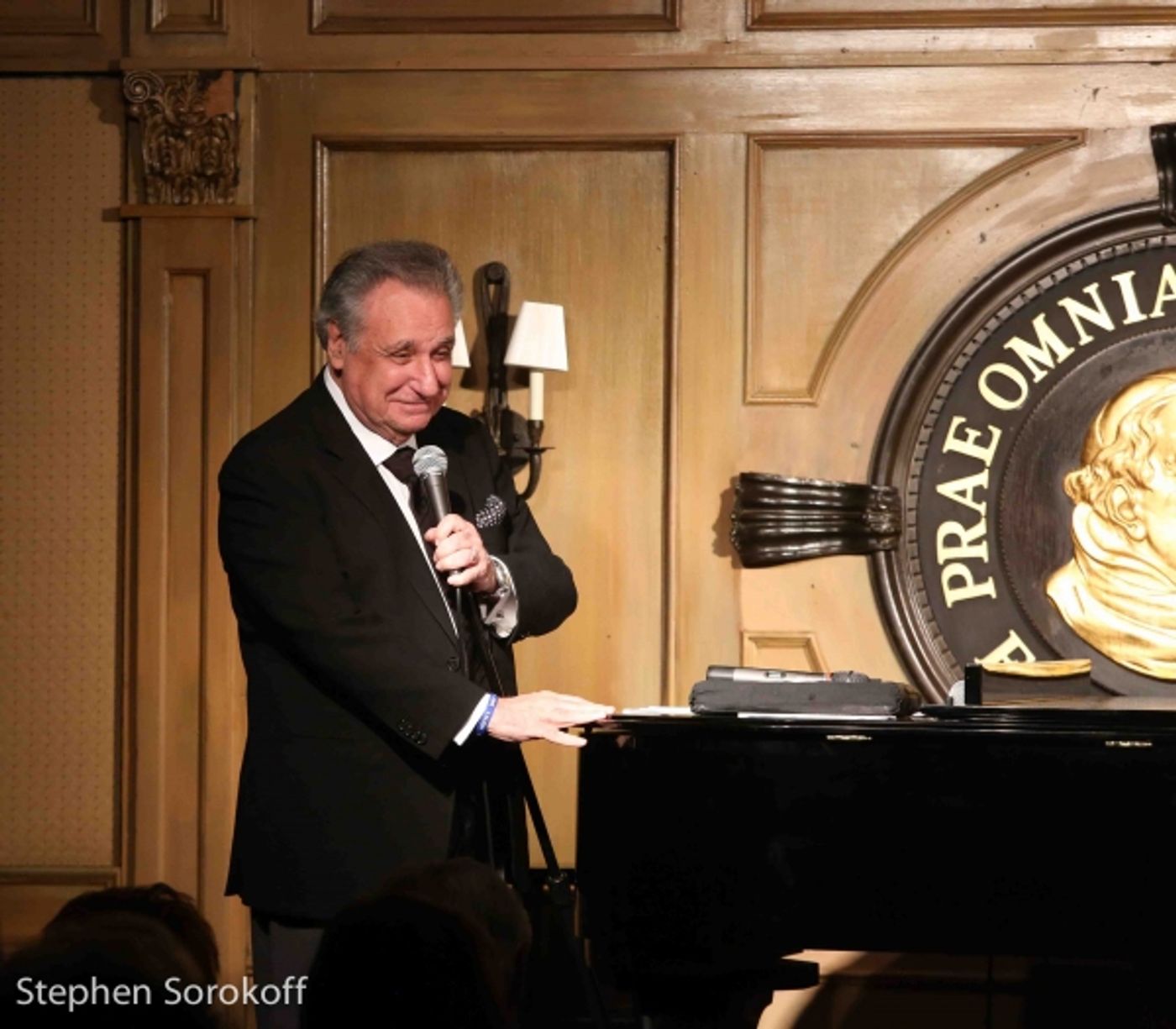 Photo Coverage: Friars Club Honors Melissa Manchester  Image
