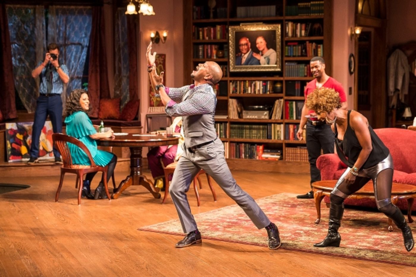 Photo Flash: First Look at IMMEDIATE FAMILY, Directed by Phylicia Rashad at the Taper  Image