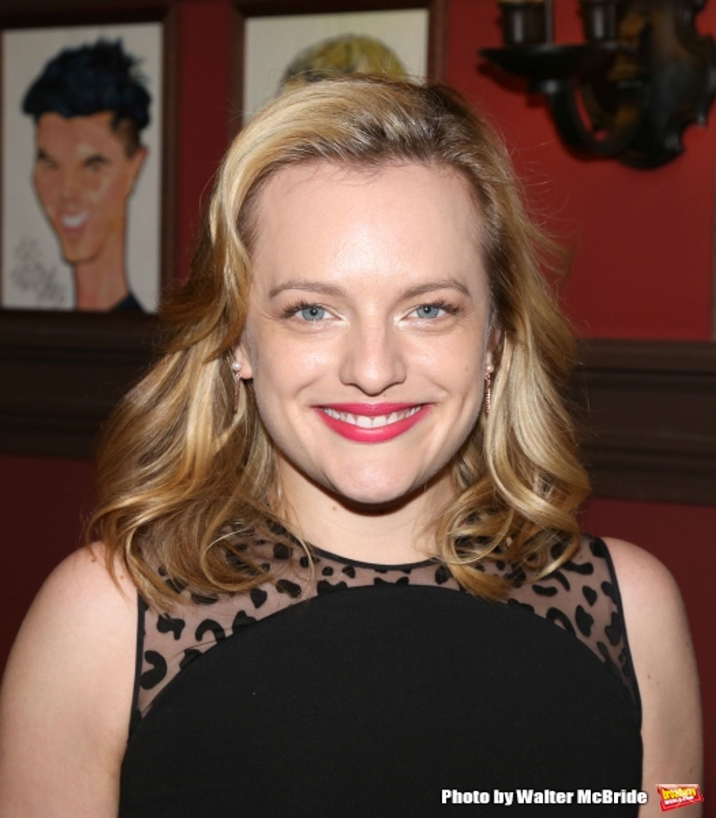 Photo Coverage: Elisabeth Moss Sardi's Caricature Unveiling  Image