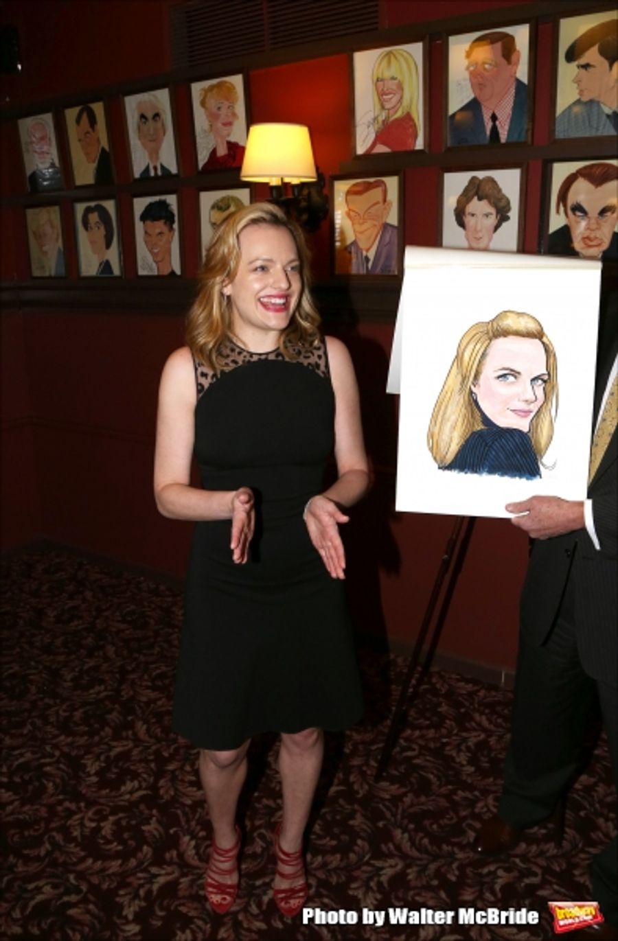 Photo Coverage: Elisabeth Moss Sardi's Caricature Unveiling Image