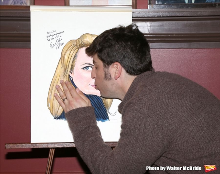 Photo Coverage: Elisabeth Moss Sardi's Caricature Unveiling Image