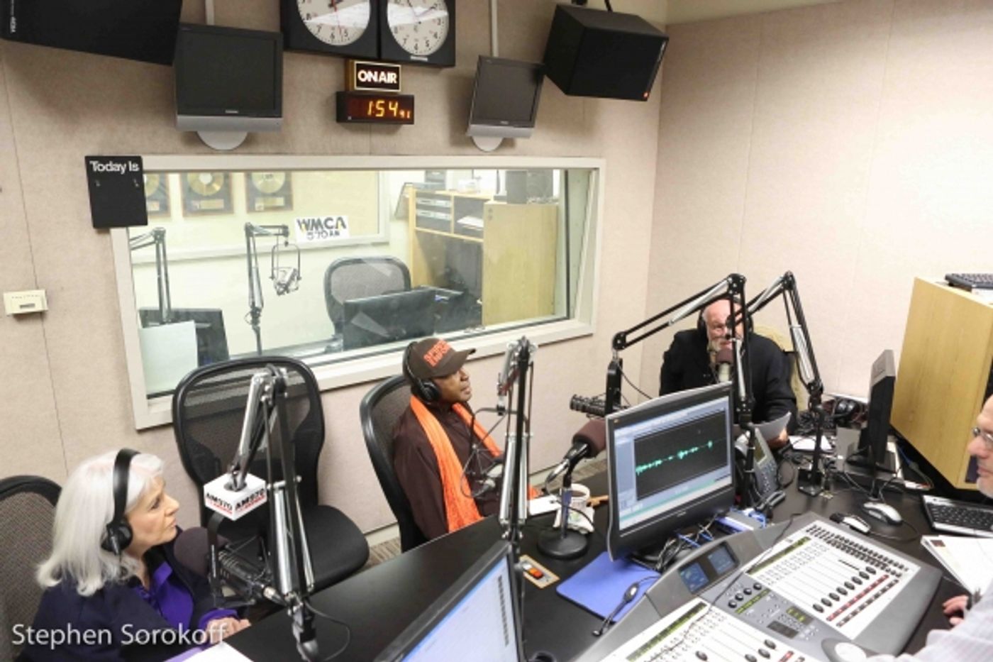 Photo Coverage: Ben Vereen Visits Backstage with Peter LeDonne Photo Coverage: Ben Vereen Visits Backstage with Peter LeDonne Image