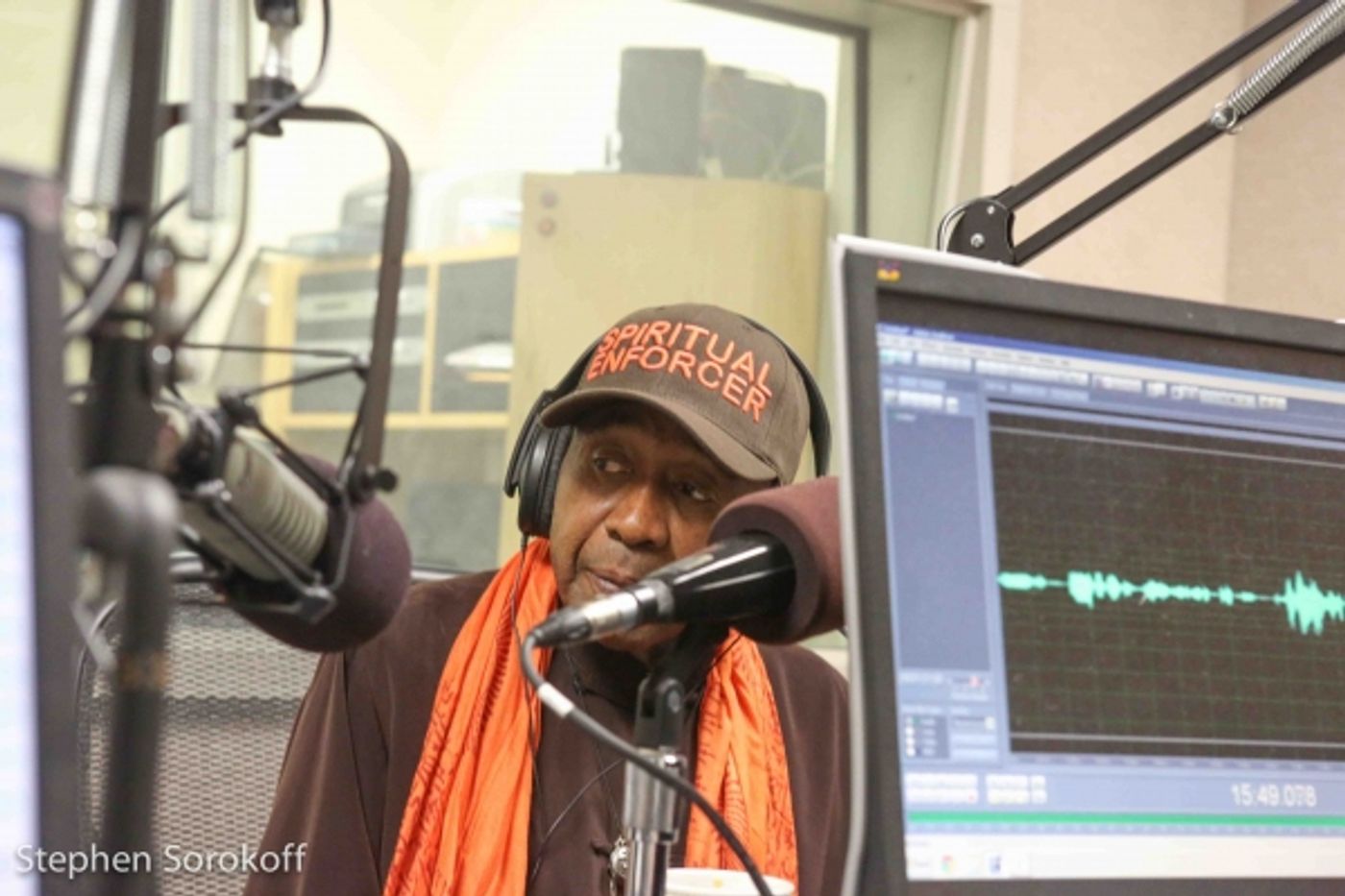 Photo Coverage: Ben Vereen Visits Backstage with Peter LeDonne  Image