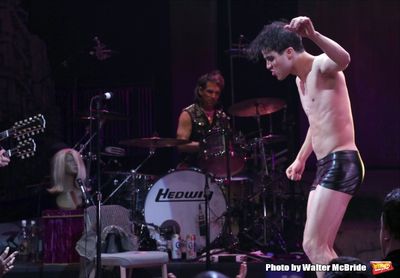Darren Criss  Photo